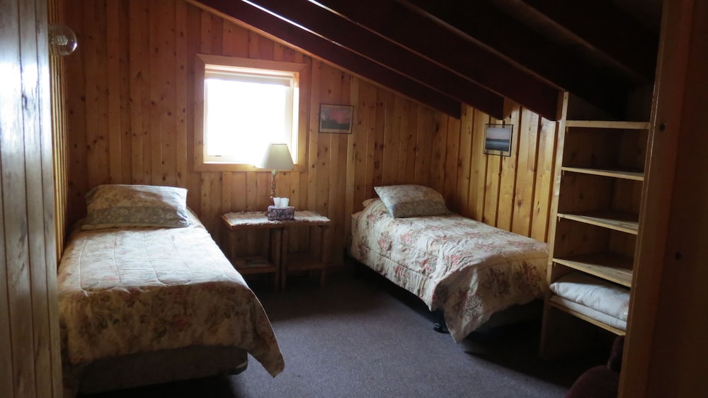 Lazy M Lodge