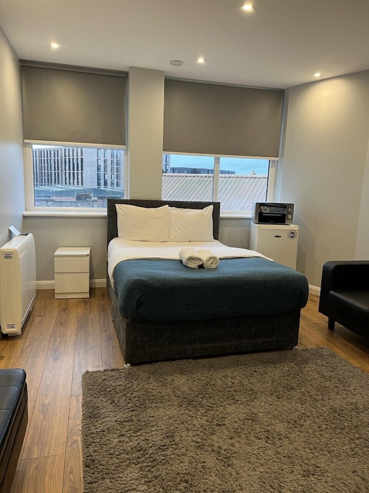 Leicester Vacations - Showcase Apartments Kimberley House - Property Image 42