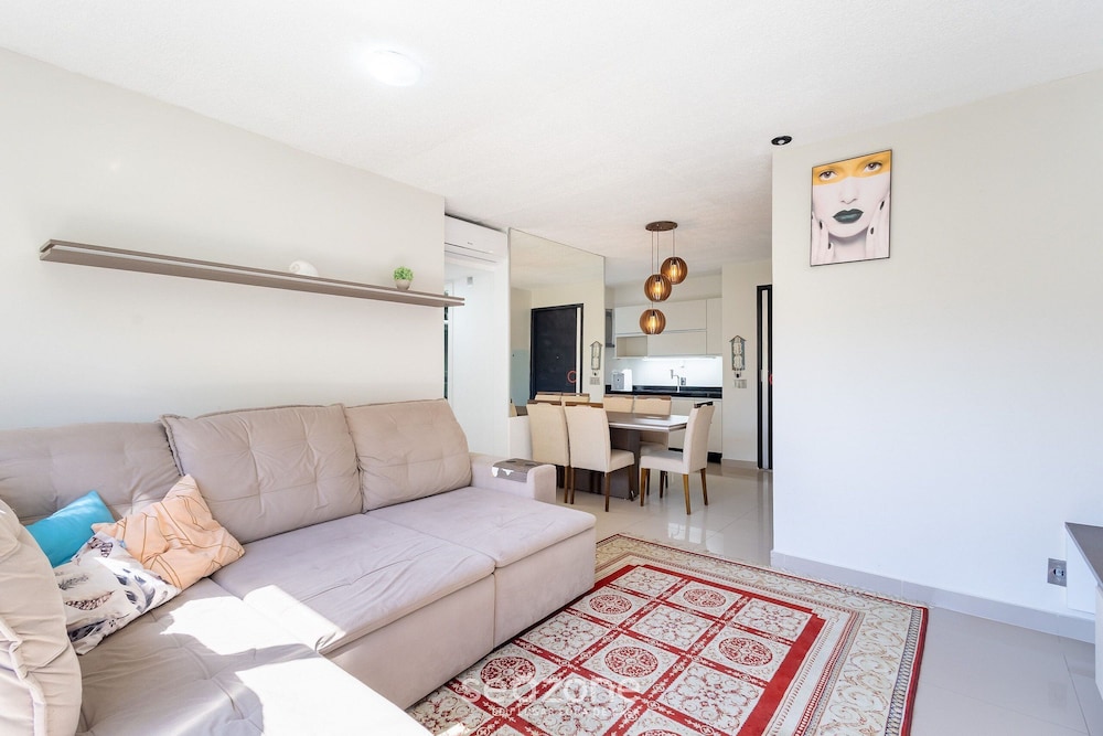 Beautiful Apartment in Building With Pool Mpb0034