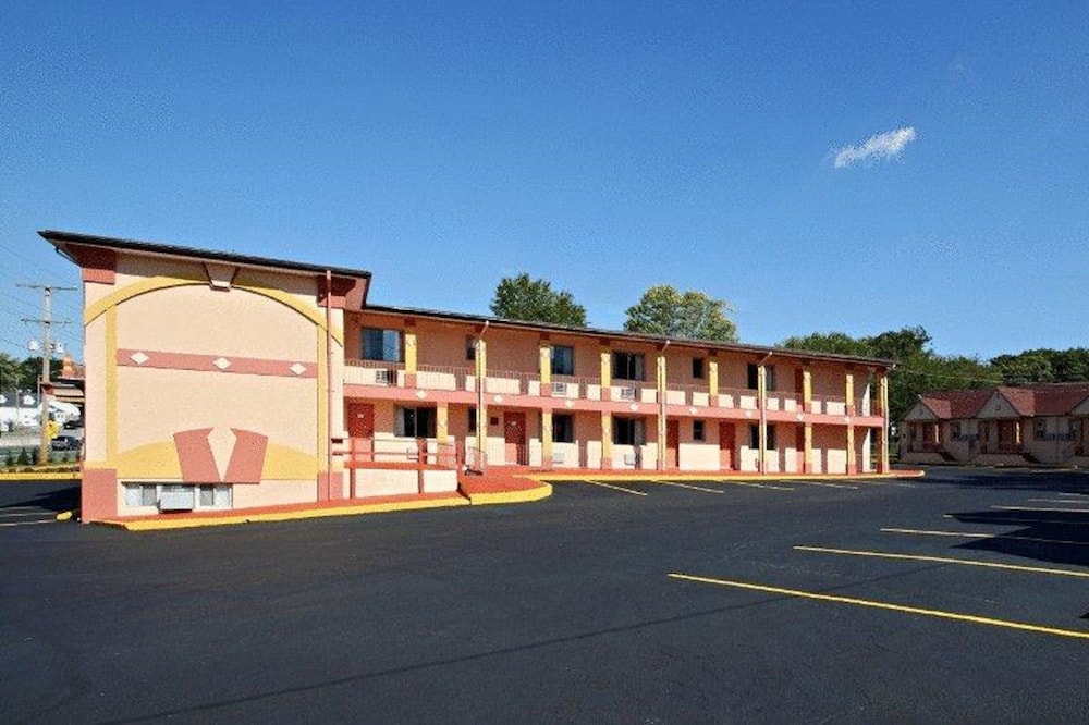 Regal Inn Suites - Property Image 29