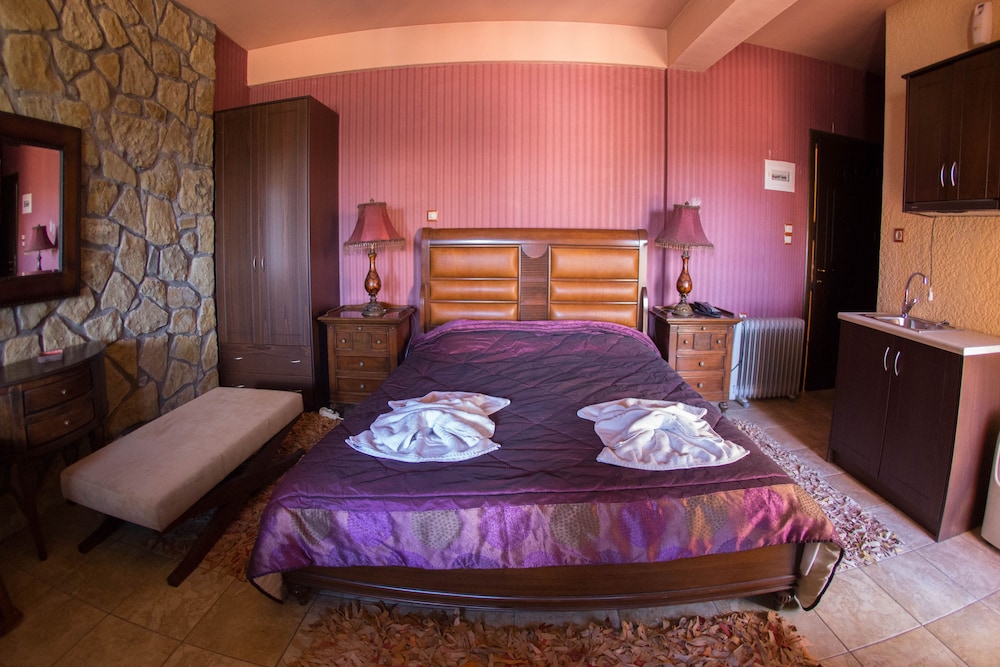 Silva Suites