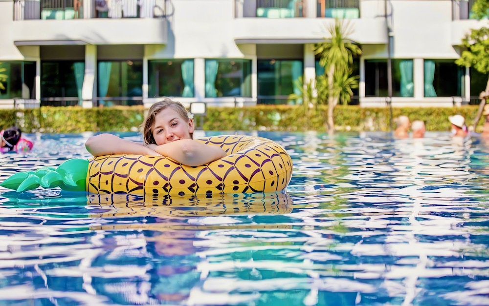 Holiday Style Ao Nang Beach Resort Krabi