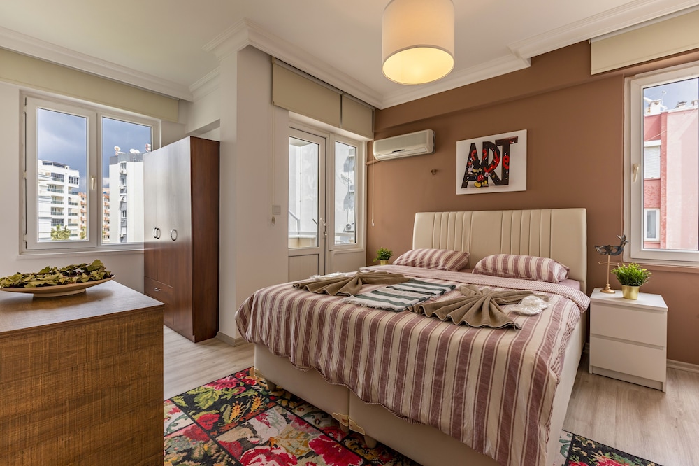 Melissa's Suites