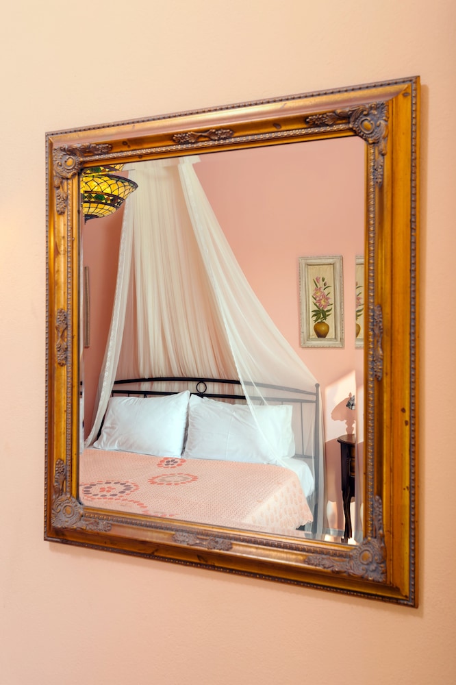 Photographer's Apartments photo 3