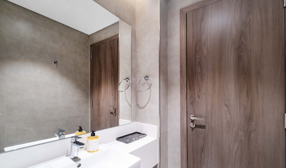 LUX The District One Lagoon View Suite