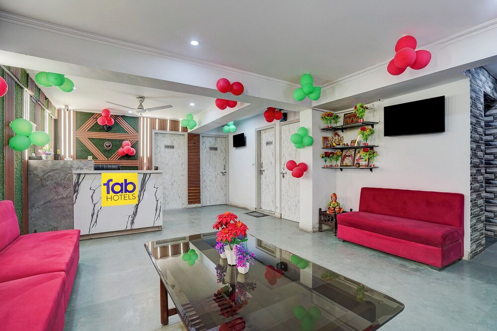 Fabhotel Red Leaf Stay