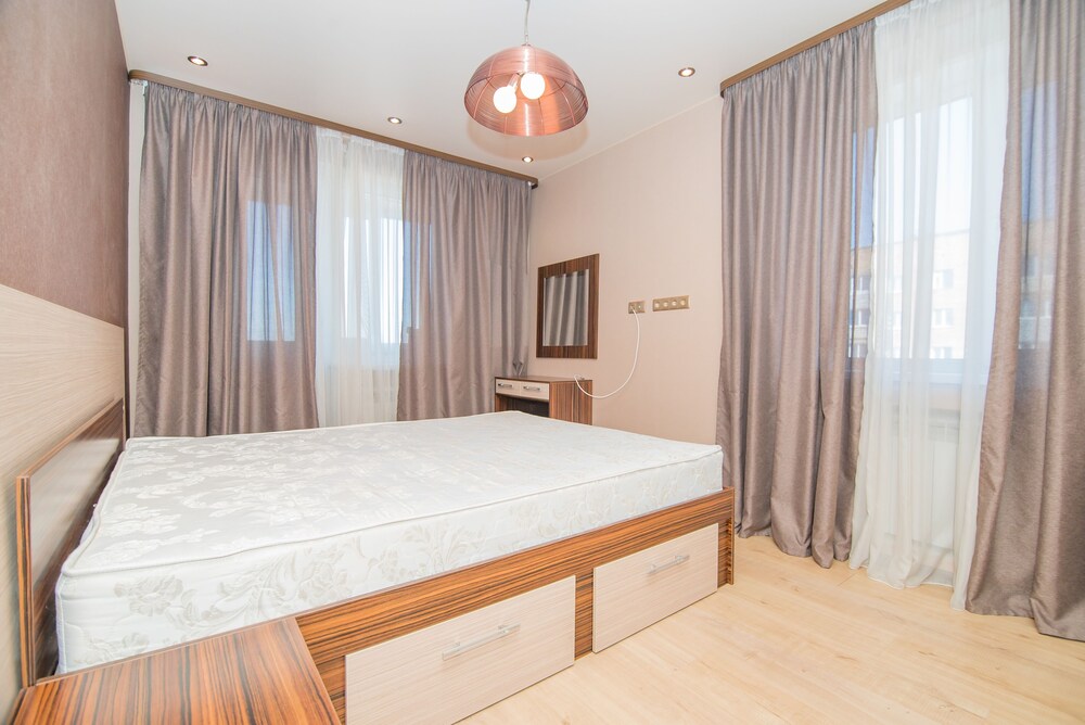 Apartment on Dneprovskaya St. 26 view 2