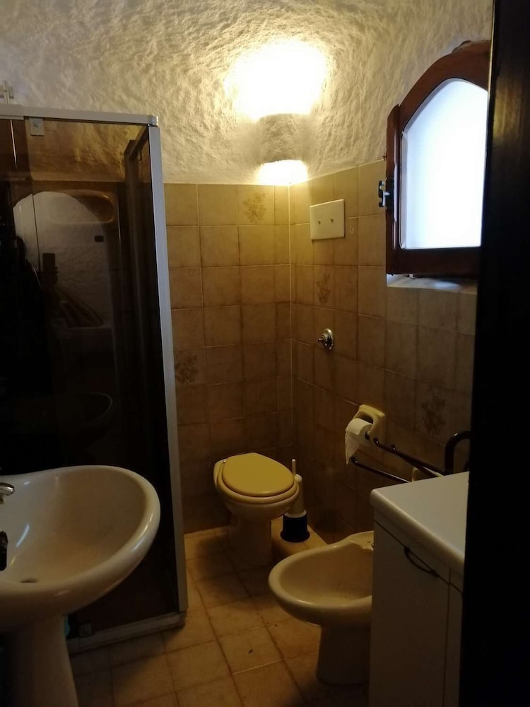 Photo 42