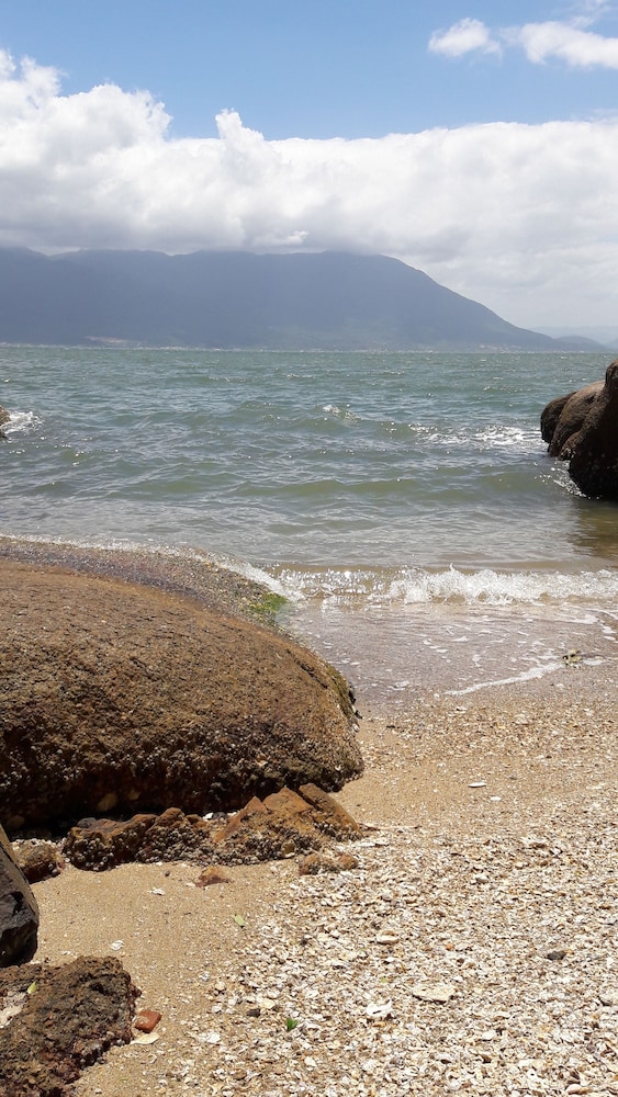 Pousada Prainha da Nina