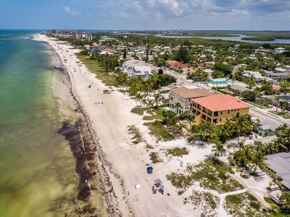 Moana Oasis on Estero Blvd by RedAwning