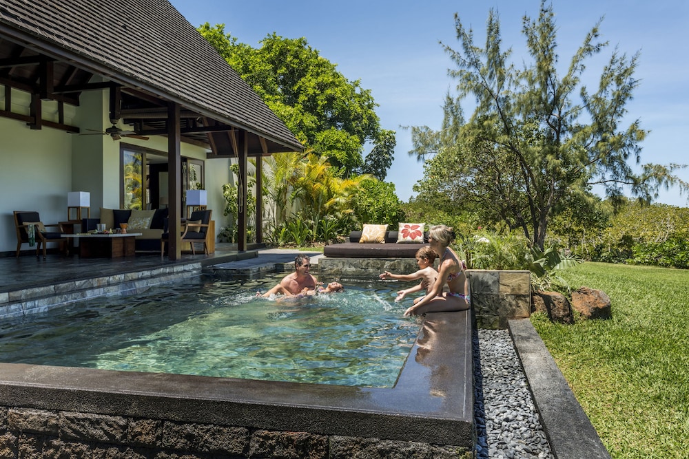 Four Seasons Mauritius at Anahita view 4