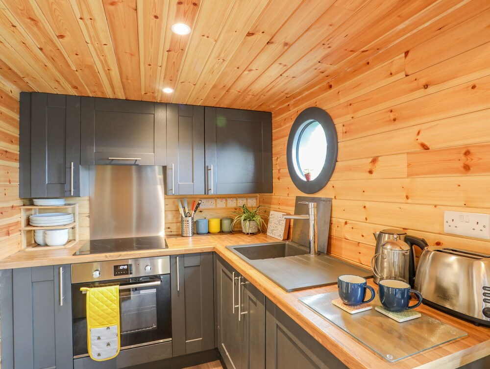 The Hideaway Pod