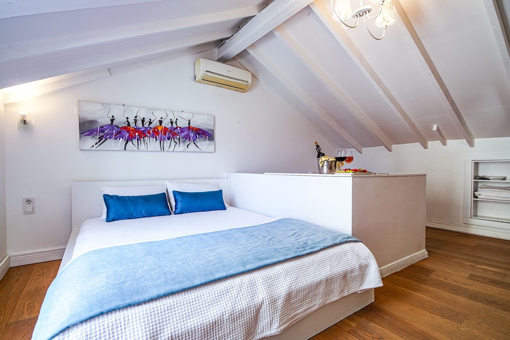 Melina Konuk Evi - Image 16