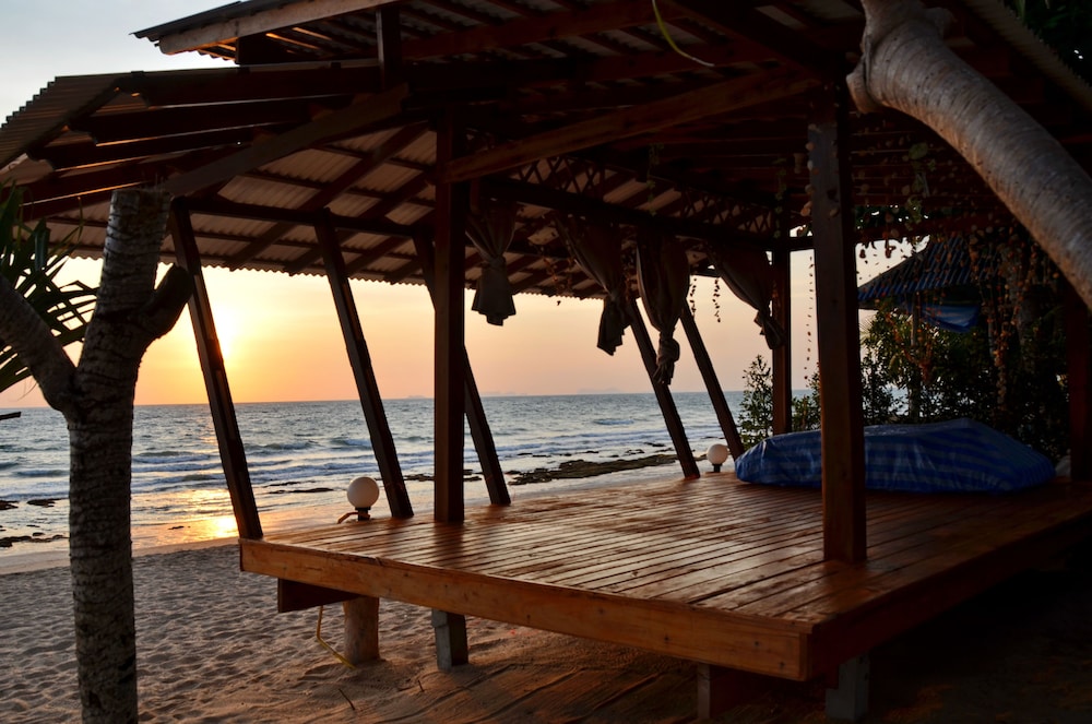 Lanta Miami Resort