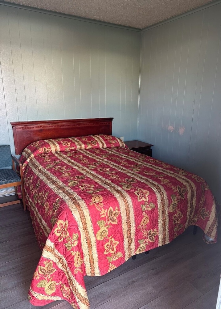 Montgomery Vacations - Travel Inn - Property Image 4
