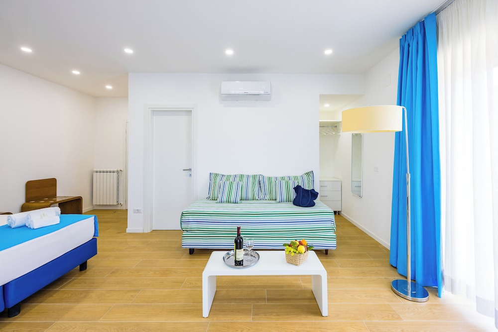Carlo III guest house