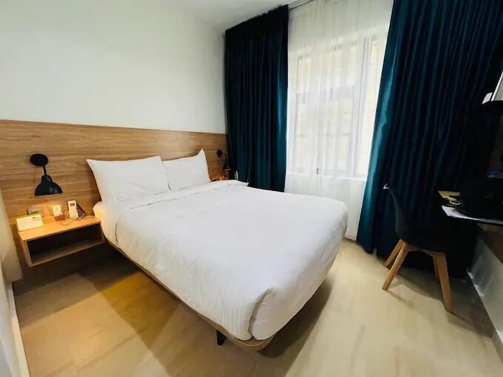 Harvey Trust Luxury Apartments