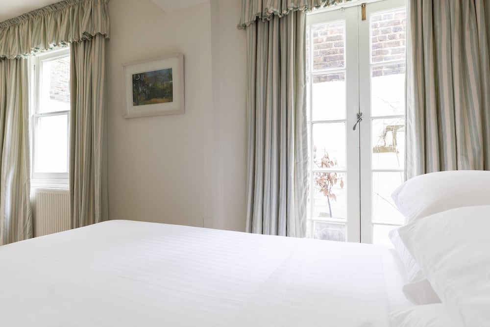 Ifield Road X by Onefinestay view 3