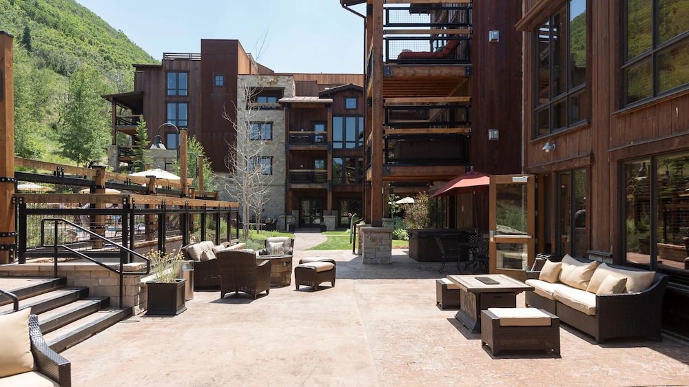 1 Bedroom Condo with Spa - Silver Baron Lodge 1 Condo