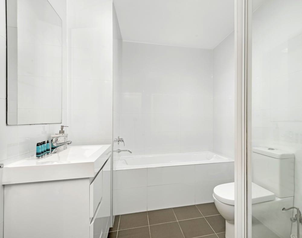 Kozyguru | Westmead | Modern Apt | Near Hospital
