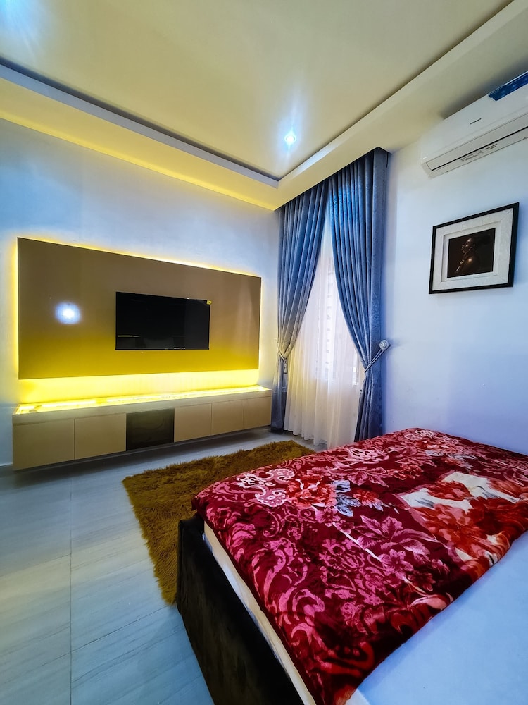 Premium One Bedroom Apartment
