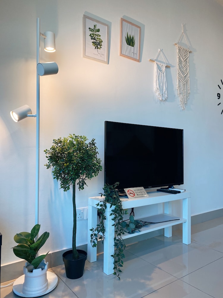 Suite Trefoil Setia City Shah Alam photo 8