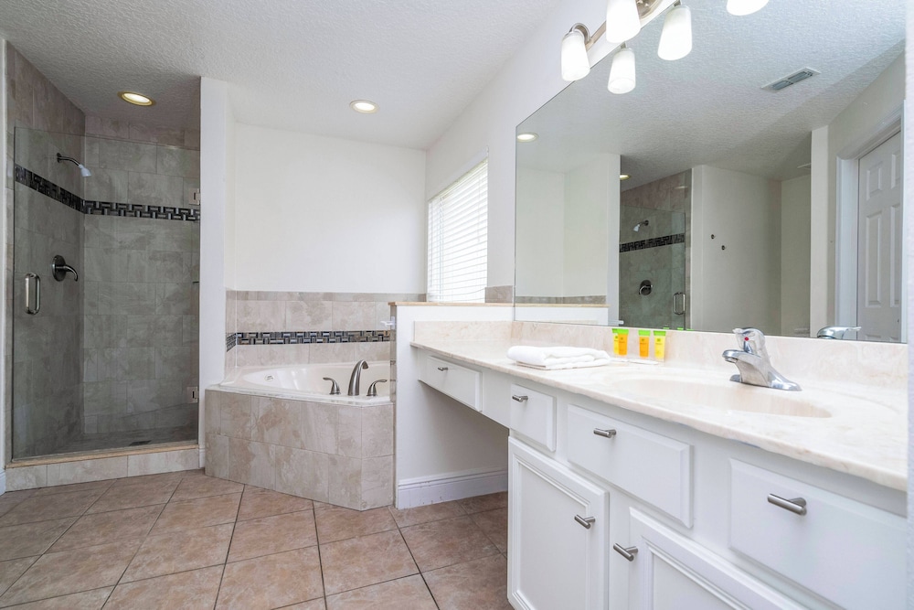 Gorgeous and Confort 4 Bedrooms