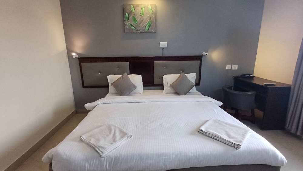 Sign Inn Apart Hotel Sriperumbudur