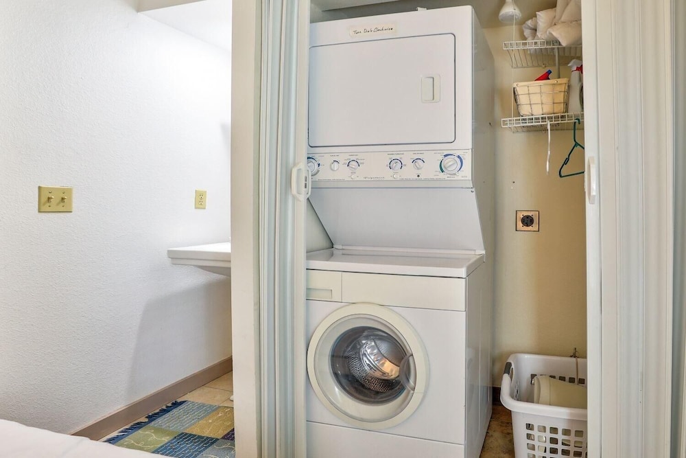 Ten Mile Island 119c 2 Bedroom Condo by RedAwning