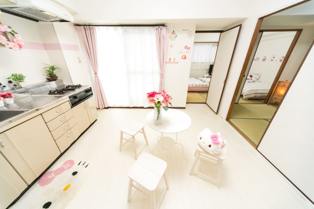 Universal Room