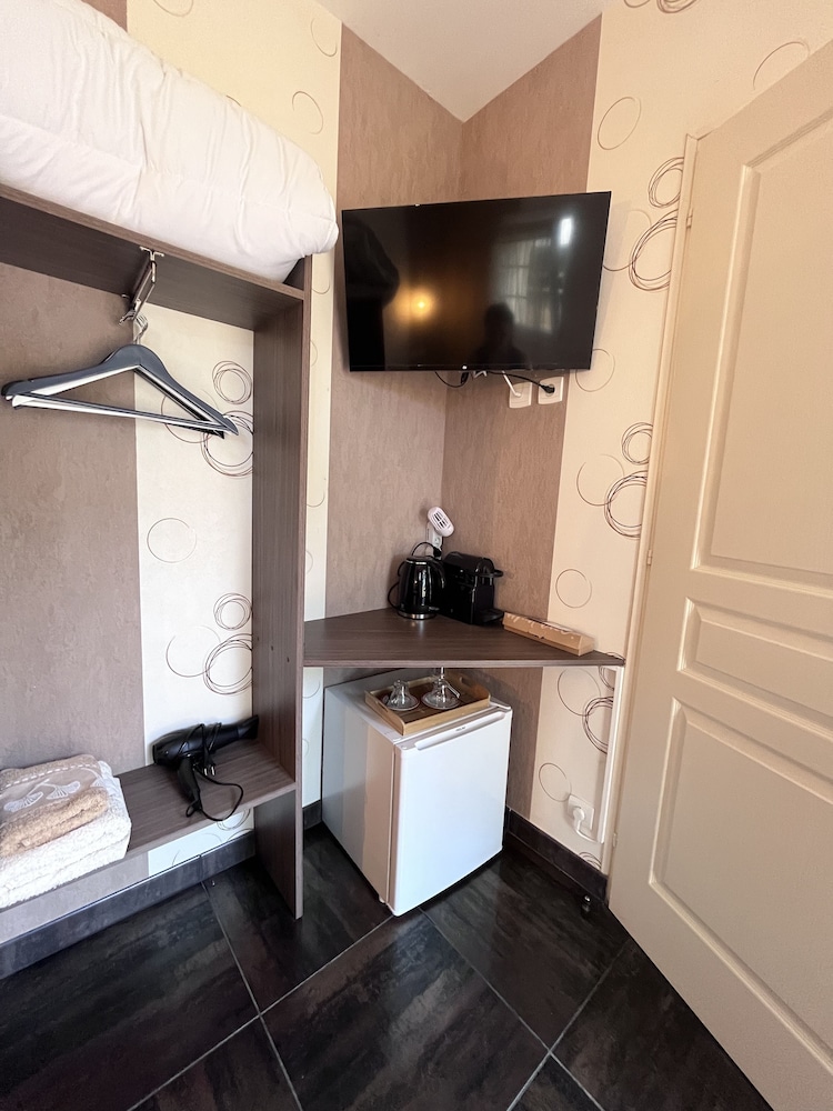 Villa de L Eguille photo 3