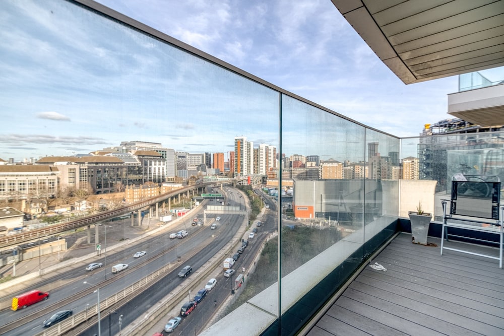New Development Canary Wharf Flat