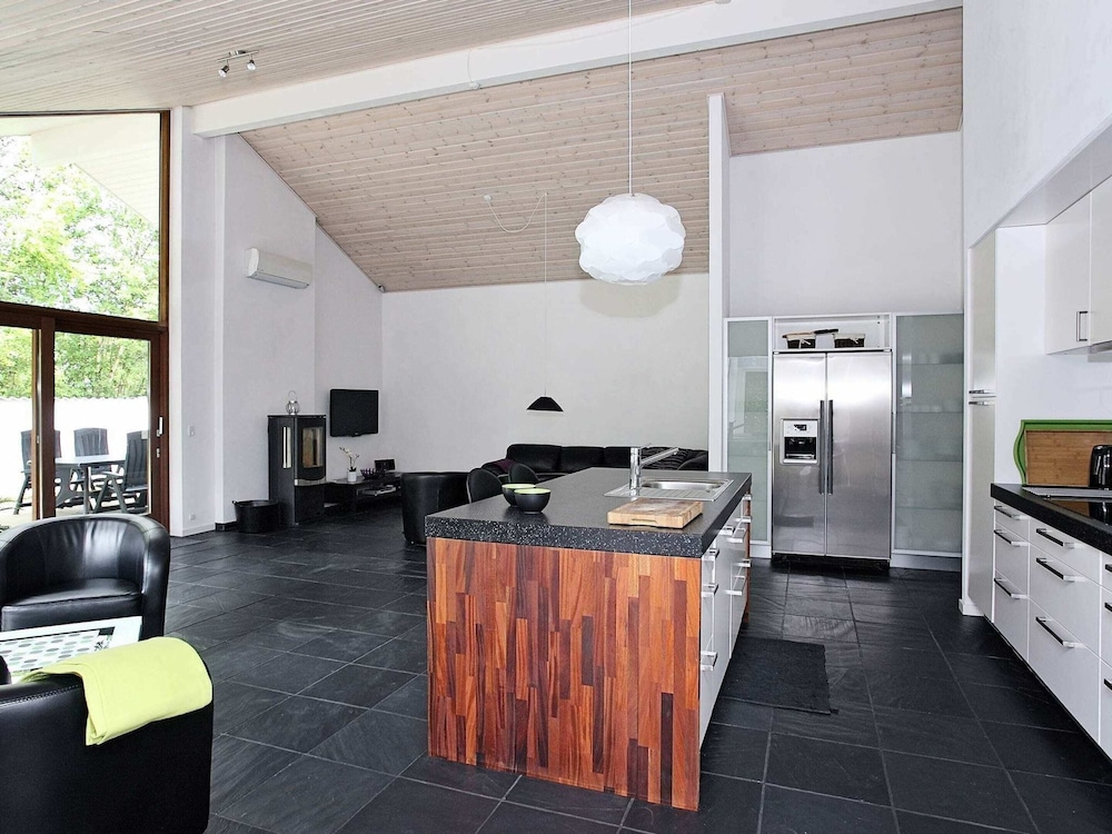 10 Person Holiday Home in Albaek view 4