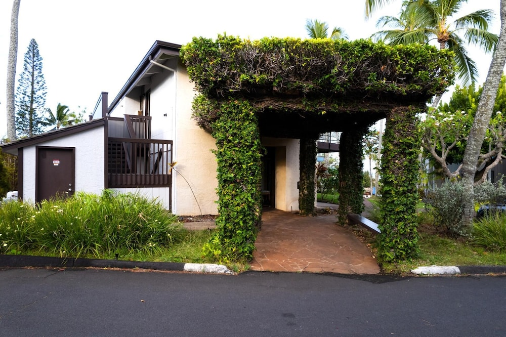 Napili Point 2 Free Rental Cars KBM Resorts Water Front 2 Units, 2 Bedrooms Ml-2525
