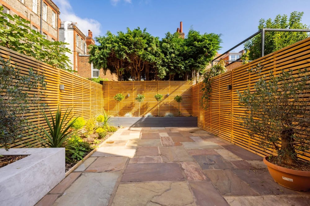 outdoor bbq area