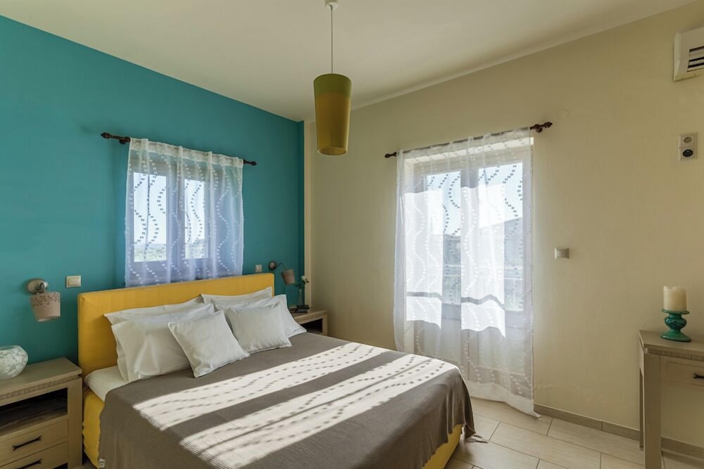 Tria Luxury Residences