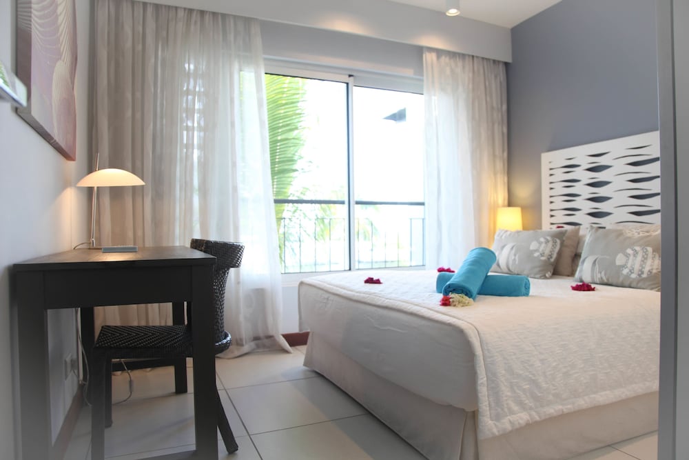 Plage Bleue Luxury Apartments photo 4