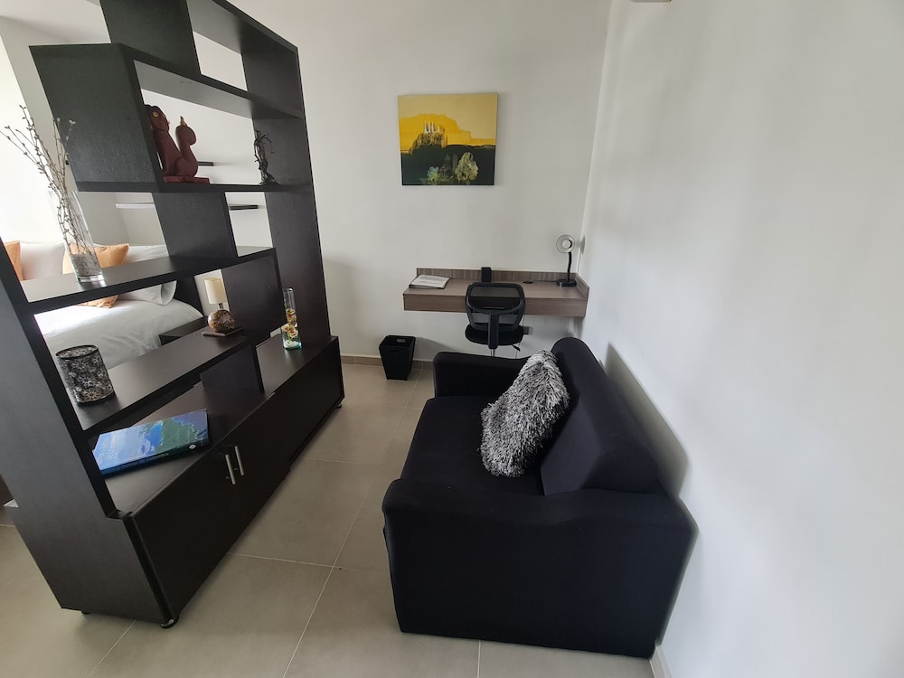 504 Moderno Aparta-Suite en Versalles Tipo Loft - Cali Tower Suites & Lofts