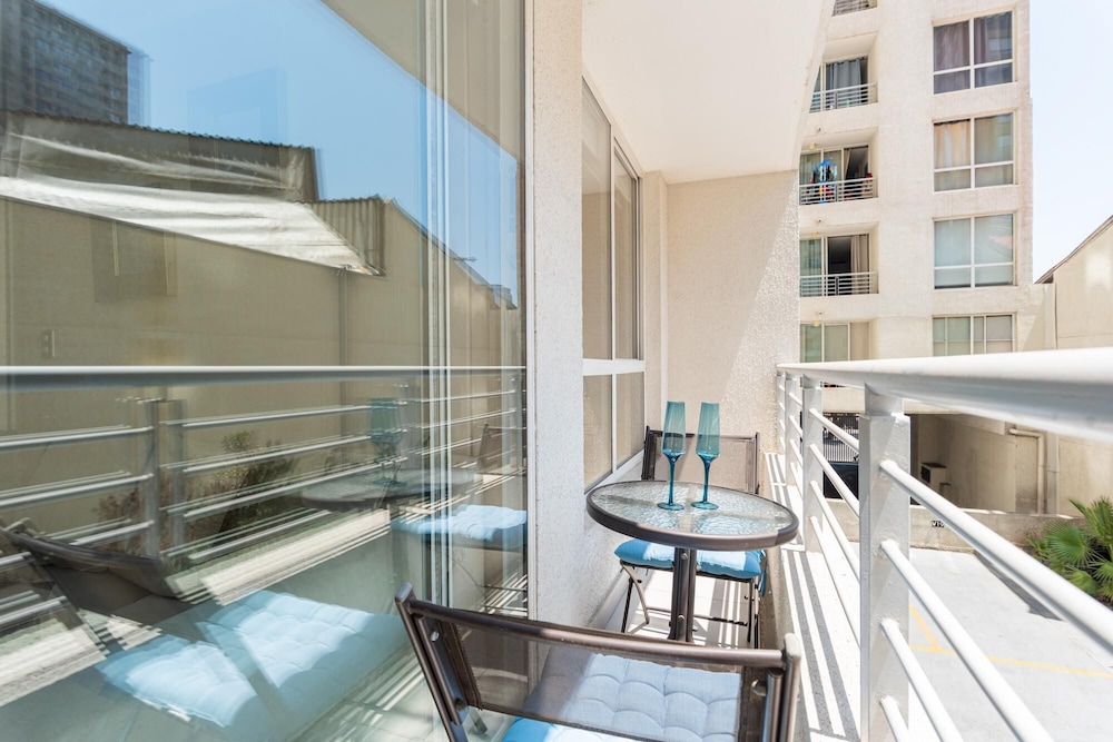 Urban Bright - 2BR TV Wifi Metro