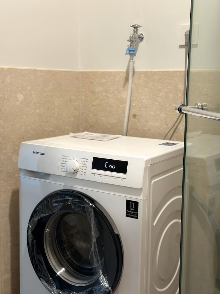 Staysanliving - Southgate