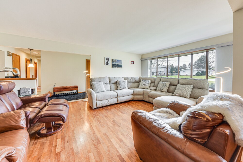 Convenient Racine Home: 4 Mi to Lake Michigan! - Property Image 19