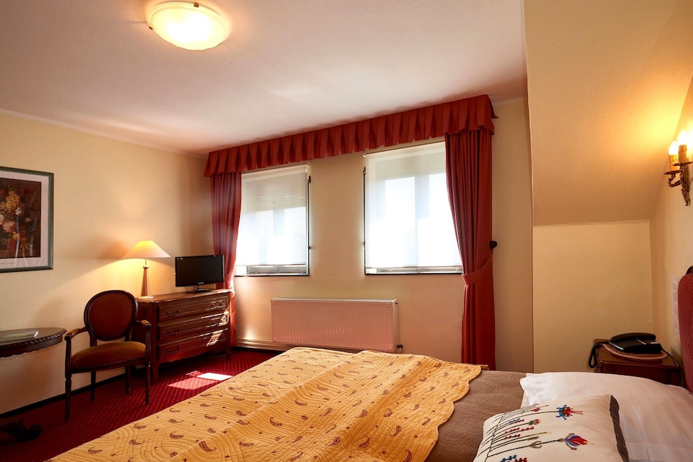 Hostellerie Belle-Vue - Property Image 33