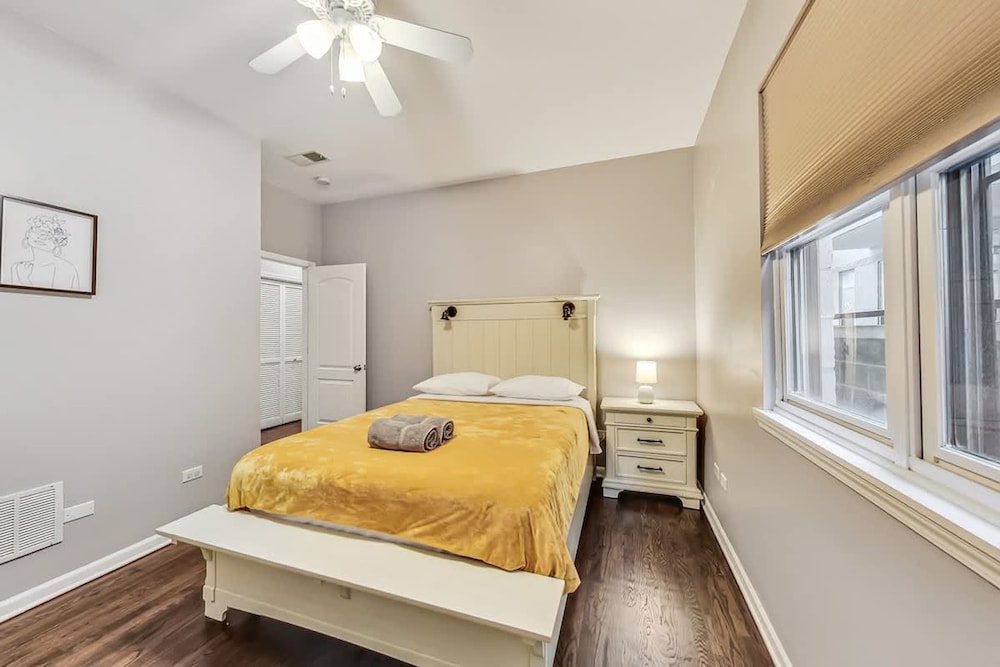 South Loop Three Bedroom Two Bath Home