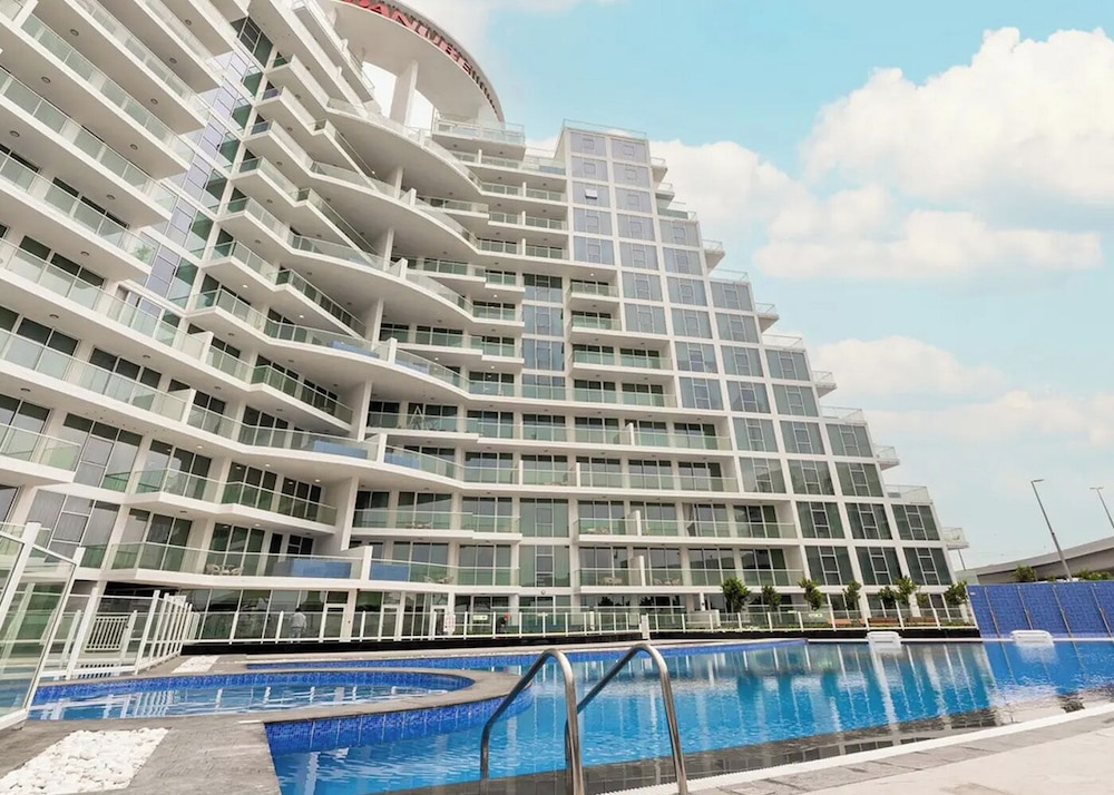 Bloomfields Hidden Gem 1Br with Pool