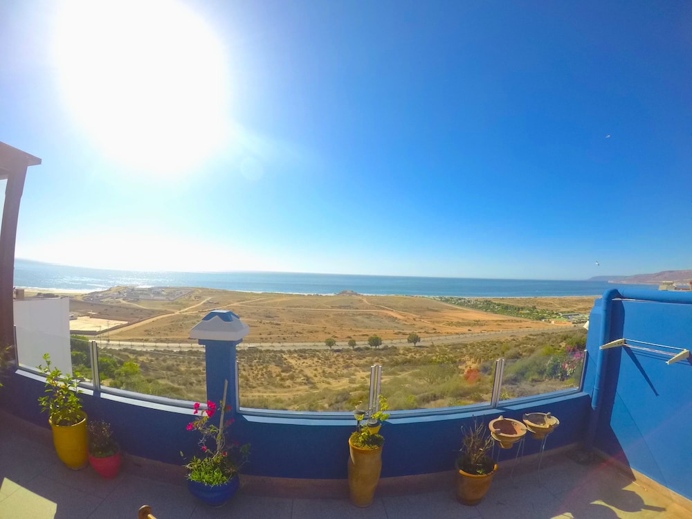He'e Nalu Surf Camp Morocco