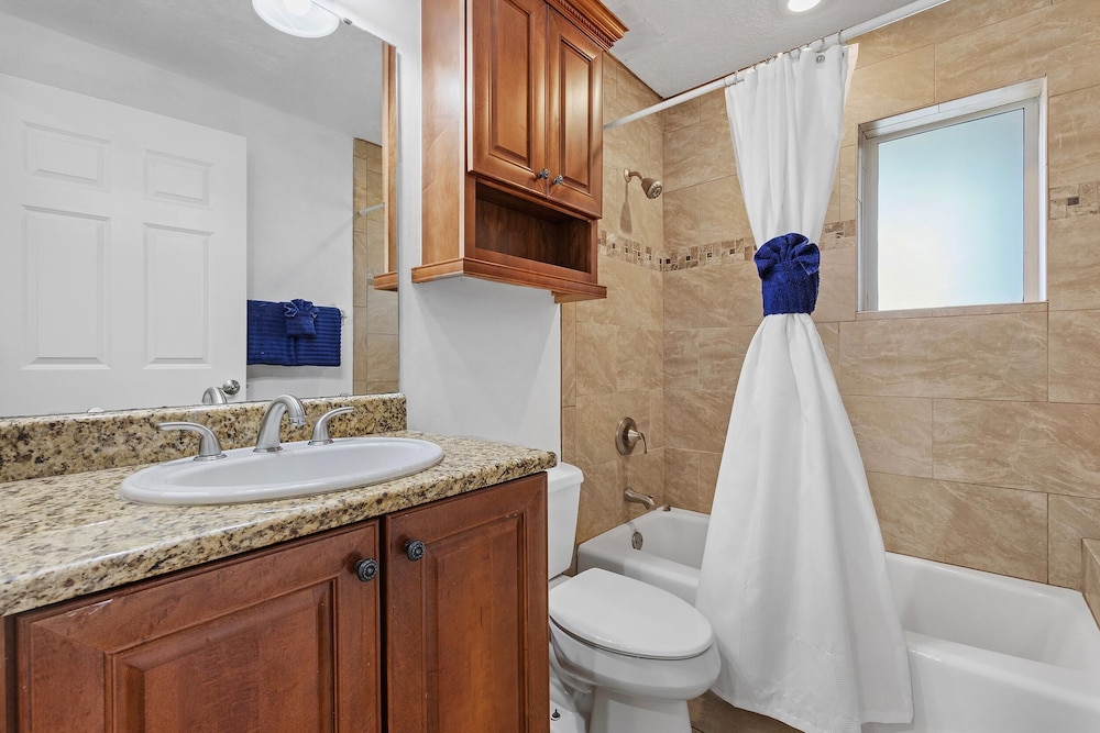 Atlantic Villas 302