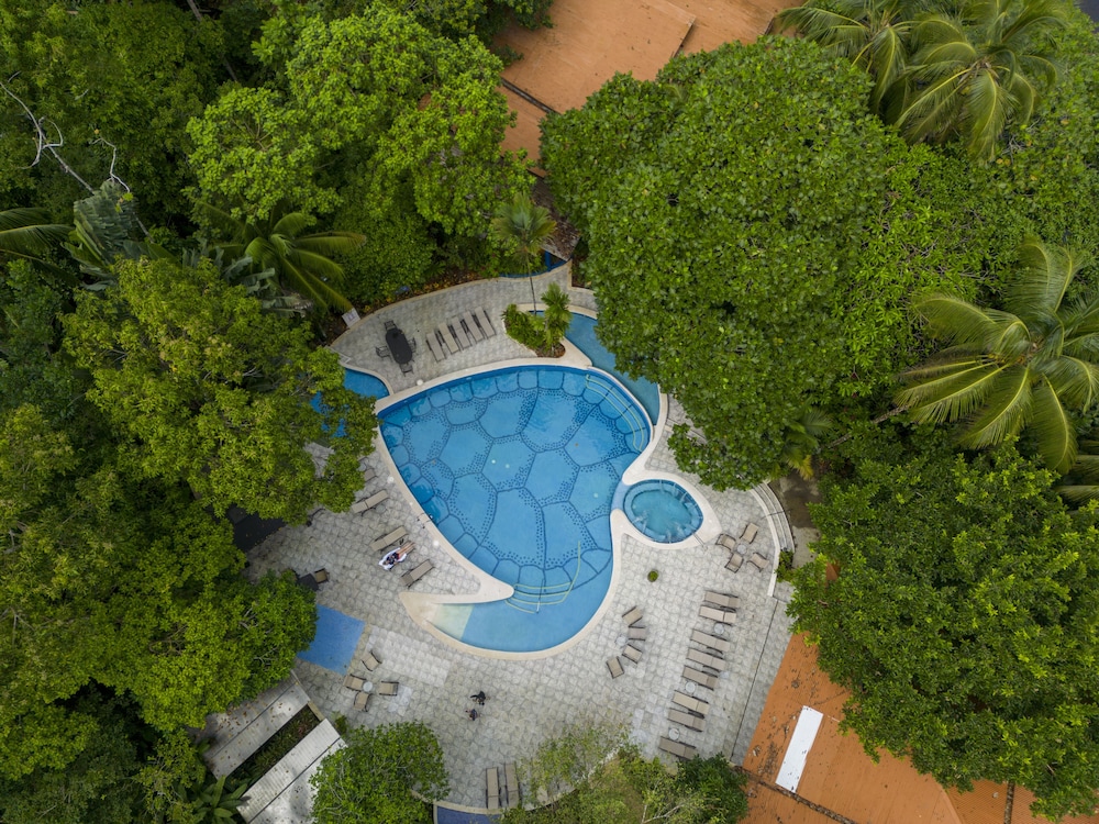 Aninga Lodge