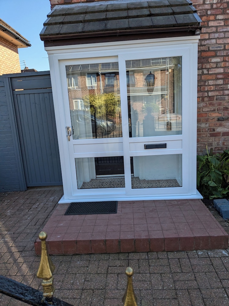 Cheapest Rooms Close to City Centre view 5