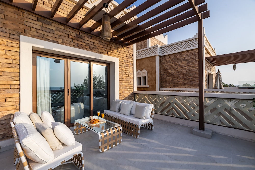 DXB - Balqis Residence - Villa V02 - PJ