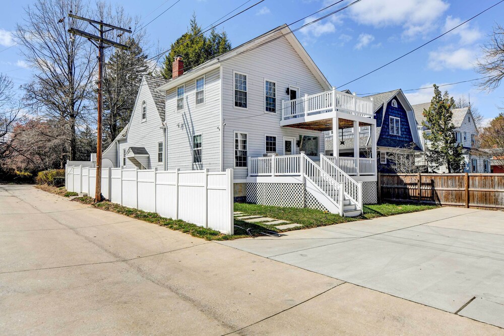Updated Baltimore Home 8 Mi to Downtown! - Property Image 5